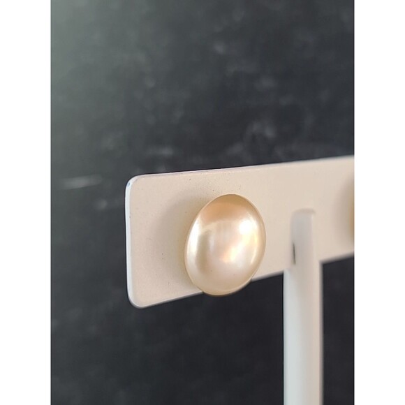 Faux Pearl Stud Earrings Vintage Costume Jewelry - Picture 2 of 10